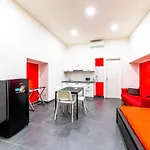 Arka Apartment *